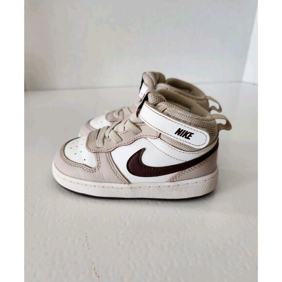 Nike Court Borough Mid 2 Kids Shoes CD7784-118 Size 8C White Pink - Picture 3 of 7